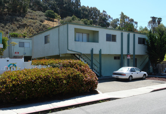 320-322 Wall St in Ventura, CA - Foto de edificio - Building Photo