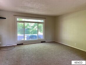 924 Timber Ln in Fort Collins, CO - Building Photo - Building Photo