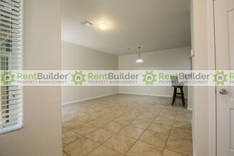 1659 Domino Dr SE in Albuquerque, NM - Building Photo - Building Photo