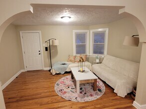 3329 McKibbon in St. Louis, MO - Building Photo - Building Photo