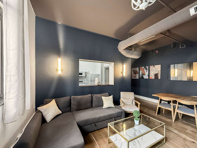 231 Arch St in Philadelphia, PA - Building Photo - Building Photo