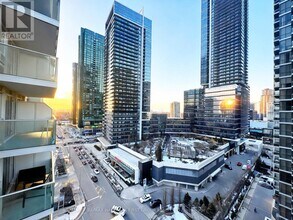 31 Bales Ave in Toronto, ON - Building Photo - Building Photo