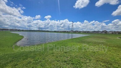 4406 Summer Savory St in Tampa, FL - Building Photo - Building Photo
