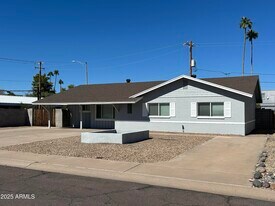 7604 E 3rd St in Scottsdale, AZ - Building Photo