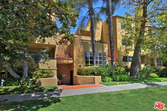 property at 12841 Bloomfield St