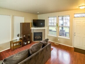 1470 NE Redspire Ln in Hillsboro, OR - Building Photo - Building Photo