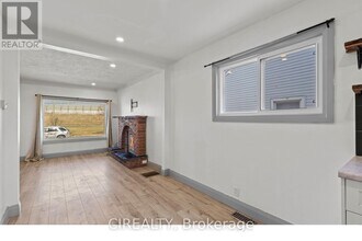 14 Elmwood Ave in St Catharines, ON - Building Photo - Building Photo