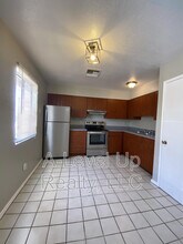 1503 N Riverview Blvd in Tucson, AZ - Building Photo - Building Photo