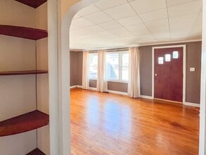 9 Ohio Ave in The Plains, OH - Building Photo - Building Photo