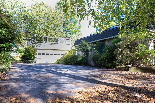 2103 Laurel Brook Rd in Fallston, MD - Building Photo - Building Photo