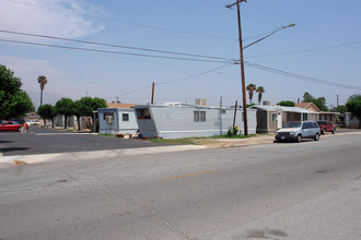 350 S State St in San Jacinto, CA - Building Photo - Building Photo