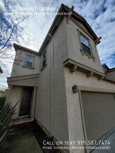 1712 Mammoth Way in Sacramento, CA - Building Photo - Building Photo