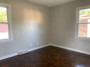 4402 Kiger St SW in Huntsville, AL - Building Photo - Building Photo