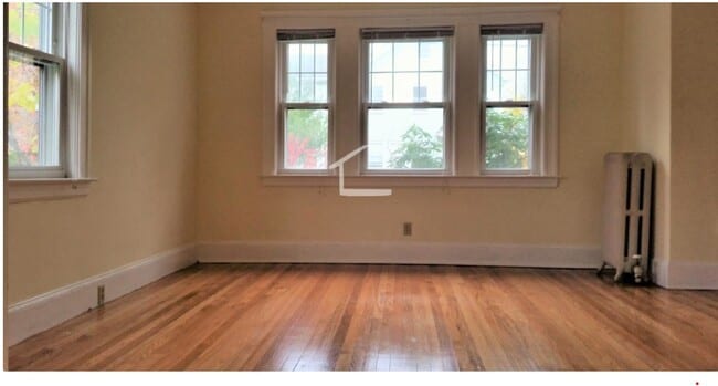 21 Trapelo St, Unit 2 bedroom apartment in Boston, MA - Building Photo - Building Photo