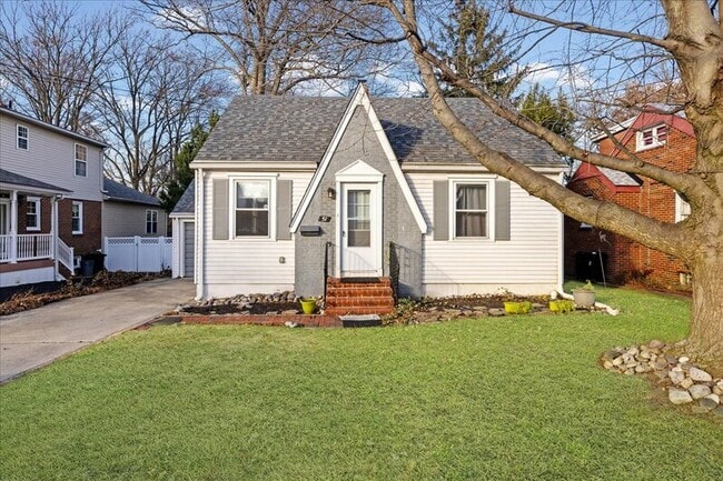 property at 51 George St