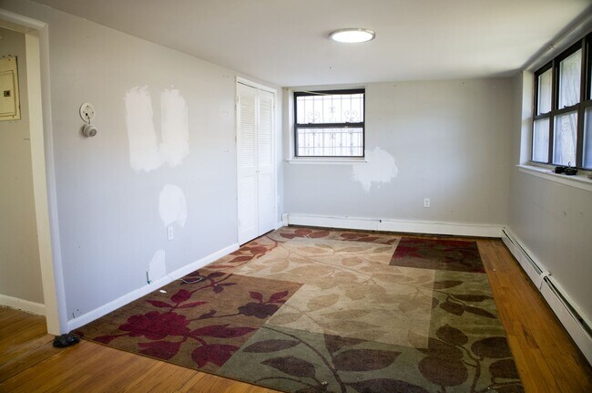 4015 Baychester Ave in Bronx, NY - Building Photo - Building Photo