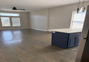 5910 S Michigan Ave in Chicago, IL - Building Photo - Building Photo