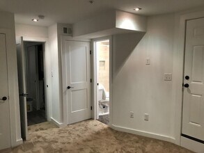 40 Randolph PL NW, Unit B in Washington, DC - Foto de edificio - Building Photo