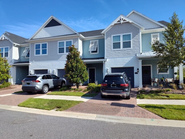 property at 38 Appleton Ct