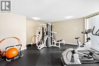 3663 Crowley Dr in Vancouver, BC - Building Photo - Building Photo