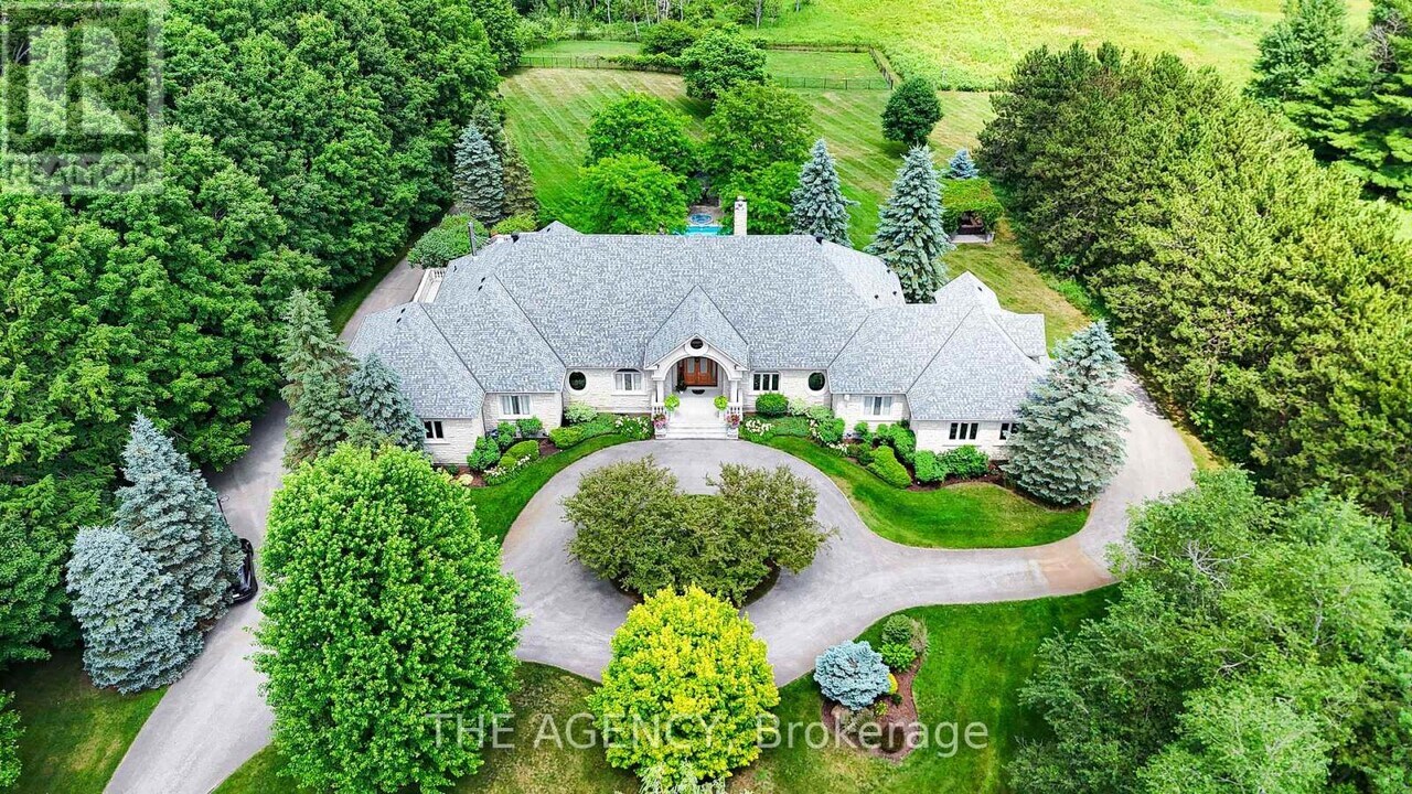 18387 The Gore Rd in Caledon, ON - Building Photo