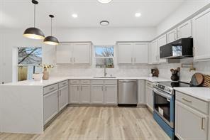 611 Joy Ln in Mansfield, TX - Building Photo