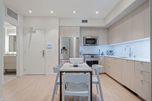 5875 Interceptor St in Los Angeles, CA - Building Photo