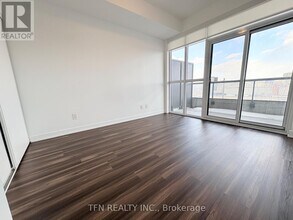 1603 Eglinton Ave W in Toronto, ON - Building Photo - Building Photo