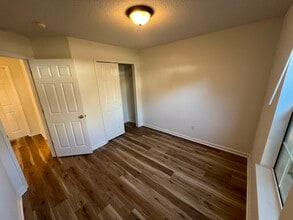 5343 Tidewater Dr in North Charleston, SC - Foto de edificio - Building Photo