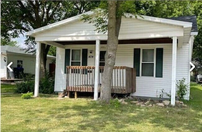 property at 424 E Franklin Ave