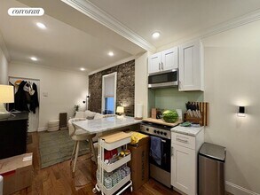 146 17th St in Brooklyn, NY - Building Photo - Building Photo