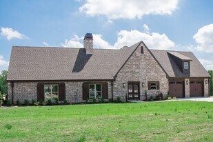 4269 Farmington Cove in Jonesboro, AR - Building Photo