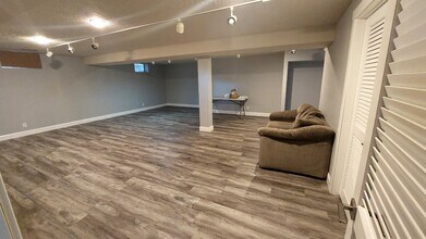 866 S 156th Ave in Omaha, NE - Building Photo - Building Photo