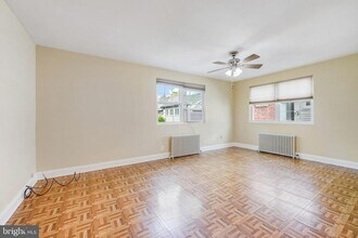 2726 Washington Blvd in Arlington, VA - Building Photo - Building Photo