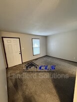 4276 S Kian St in Terre Haute, IN - Building Photo