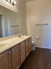 6630 Flaminian Ln in North Las Vegas, NV - Foto de edificio - Building Photo