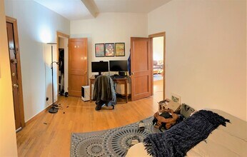 100 Linden St, Unit 2 in Boston, MA - Building Photo - Building Photo