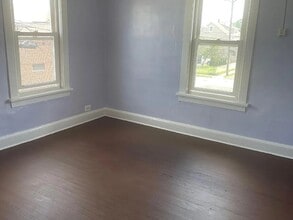 233 Washington Ave, Unit Floor 2 in Hackensack, NJ - Building Photo - Building Photo