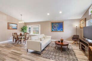 140 Madiera Beach Blvd in Kissimmee, FL - Building Photo