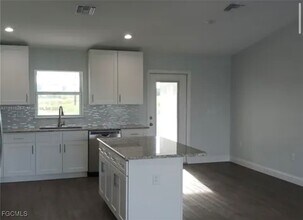 634 Royce Rd in La Belle, FL - Building Photo - Building Photo
