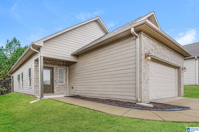 915 Maple Trce in Odenville, AL - Building Photo - Building Photo