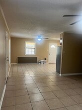 906 Cecile Blvd in Breaux Bridge, LA - Building Photo - Building Photo