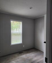 400 Landrey Dr in Vincennes, IN - Building Photo - Building Photo