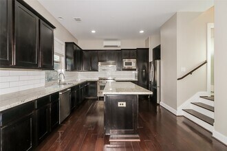 4403 Eli St in Houston, TX - Building Photo - Building Photo