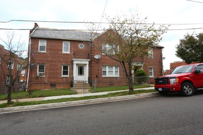 2932-2934 Nelson Pl SE in Washington, DC - Building Photo - Building Photo