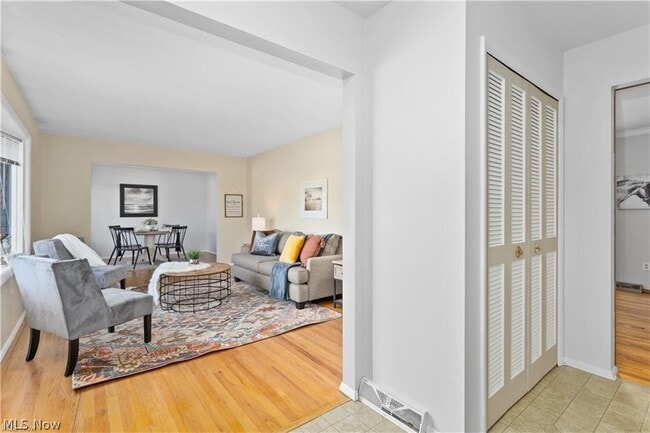 9993 Hawley Dr in North Royalton, OH - Building Photo - Building Photo