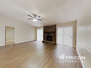 106 Heather Ln Dr in Deltona, FL - Building Photo - Building Photo