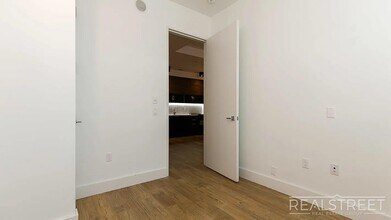 Modern 2 bedroom - Awesome design and architecture. in Brooklyn, NY - Building Photo - Building Photo