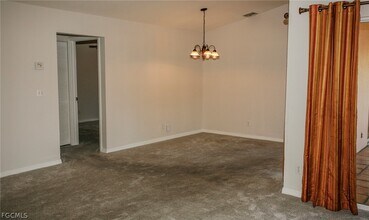 732 Woodshire Ln in Naples, FL - Building Photo - Building Photo