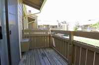 2BR, 2BA - 880 SF - Santana Ridge Apartamentos in Denver, Colorado